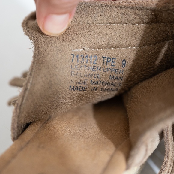 Minnetonka Suede Fringe Wedge - Picture 5 of 7